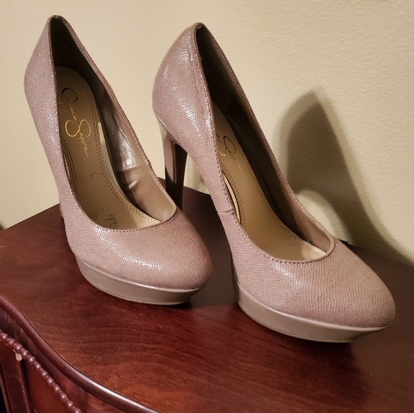 Stylish platform heels - Picture 2 of 4